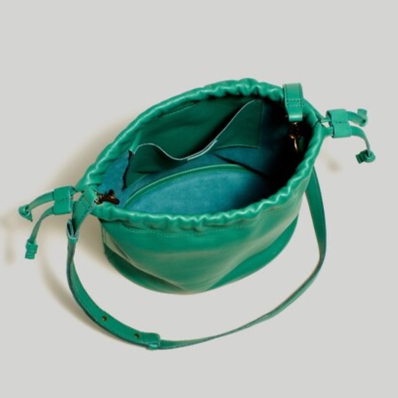 NWT Madewell Jade Green The Piazza Bucket Bag - Picture 2 of 9